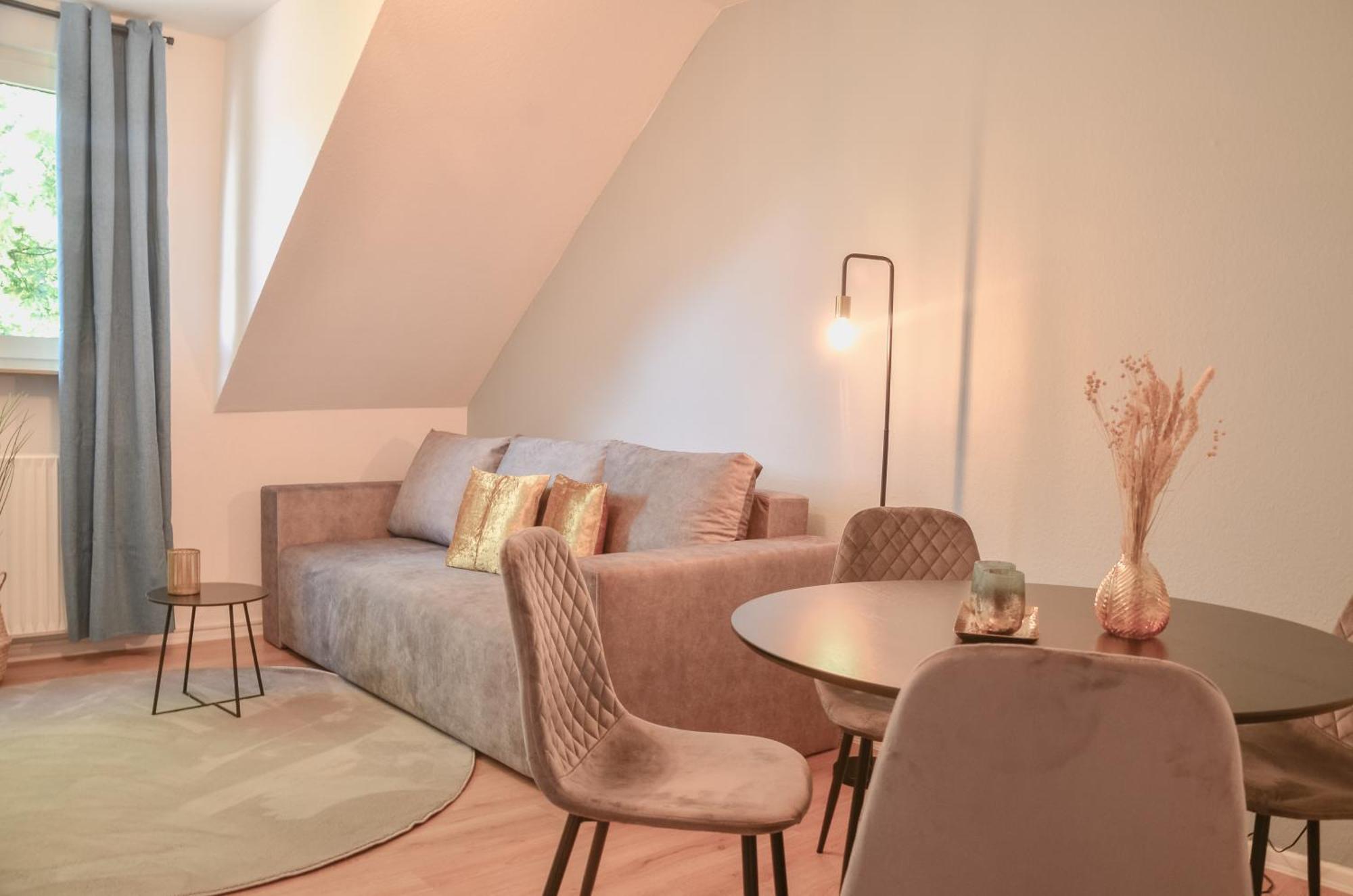 Milpau Buer 2 - Modernes Apartment Mit Queensize-Bett, Netflix, Nespresso, Waschmaschine & Smart Tv Gelsenkirchen Ngoại thất bức ảnh